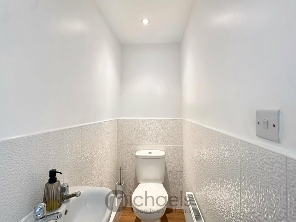 Additional property image - Richmond Road, Colchester, CO2