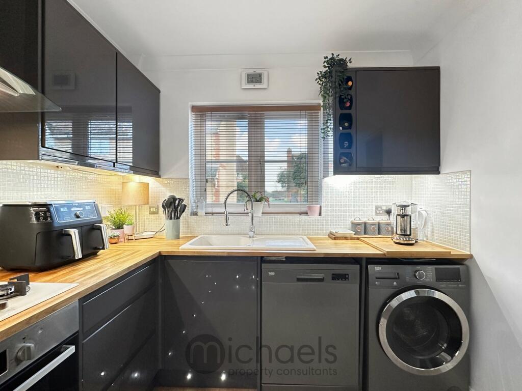 Additional property image - Maltings Park Road, West Bergholt, Colchester, CO6