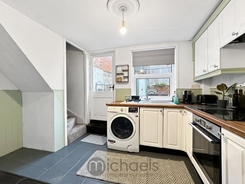 Additional property image - Greenstead Road, Colchester, Colchester, CO1
