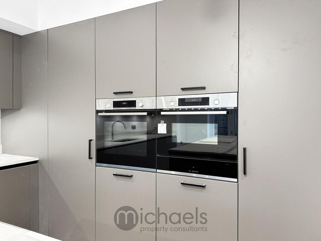 Additional property image - Creffield Road, Lexden, Colchester, CO3