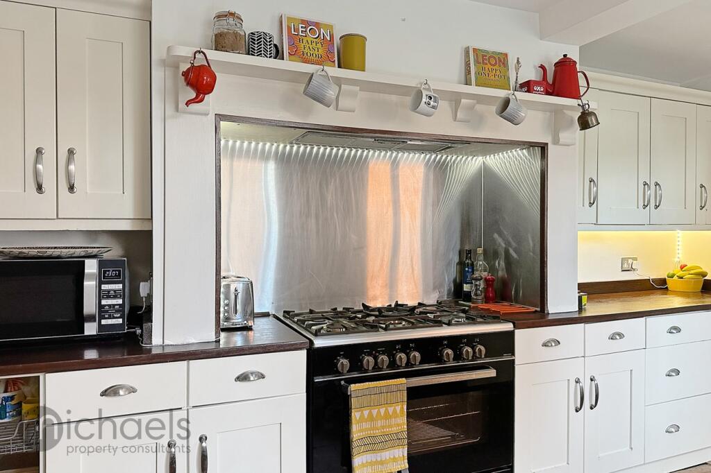 Additional property image - Creffield Road, Lexden, Colchester, CO3