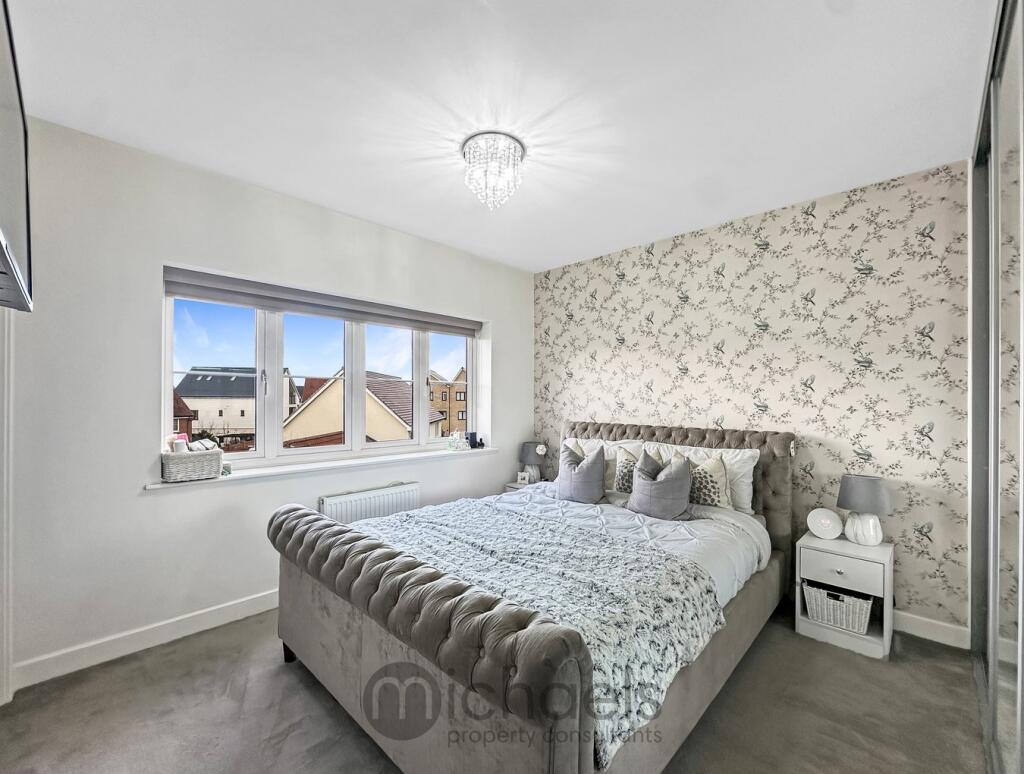 Additional property image - Quayside Parade, Rowhedge, Colchester, CO5