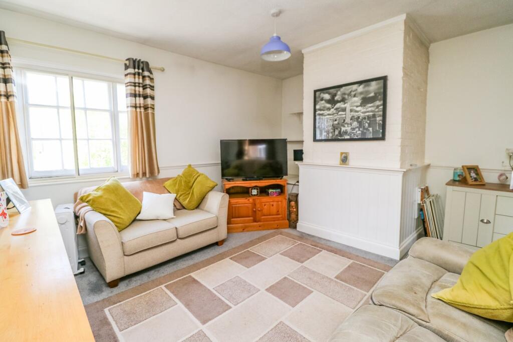 Additional property image - Lexden Road, Lexden, Colchester, CO3