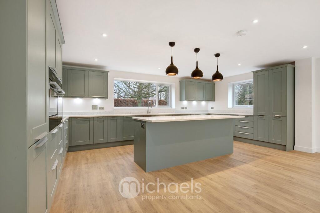 Additional property image - Harwich Road, Lawford, Manningtree, CO11