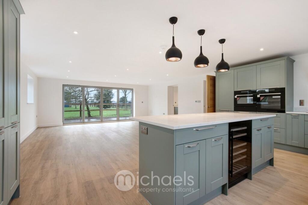 Additional property image - Harwich Road, Lawford, Manningtree, CO11