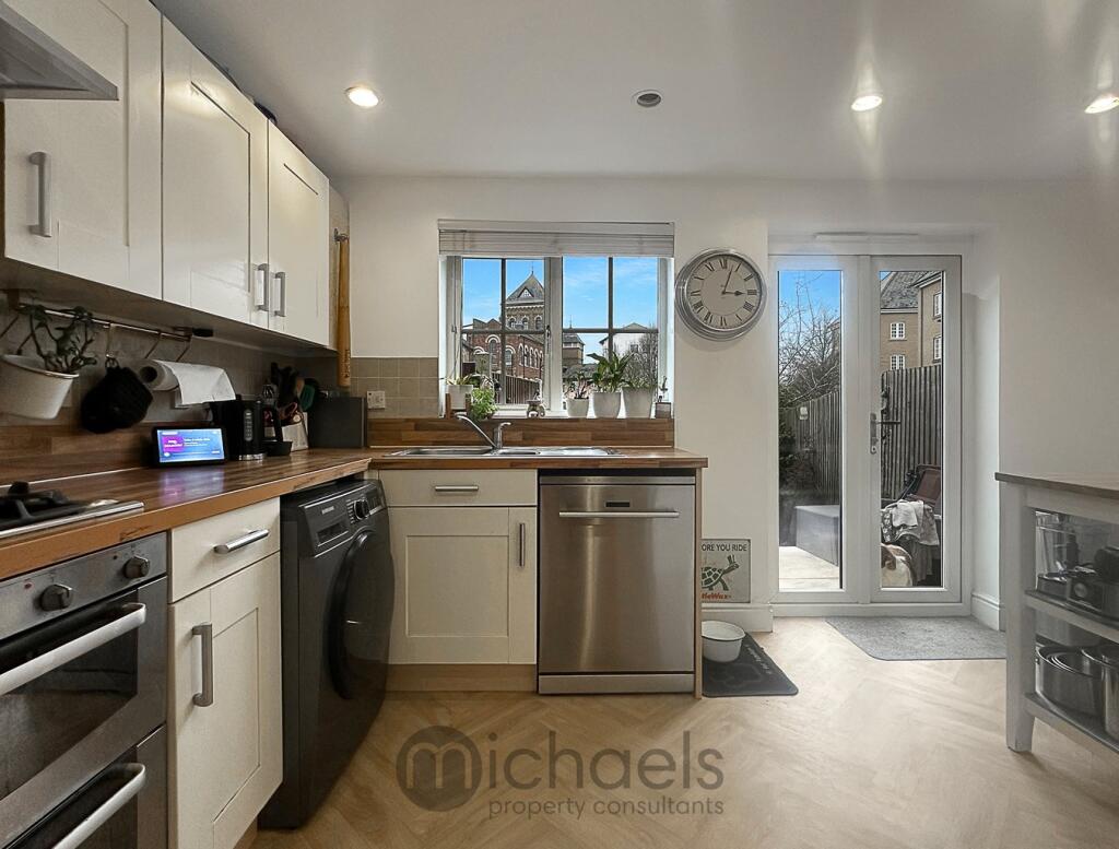 Additional property image - Harold Collins Place, Colchester, Colchester, CO1