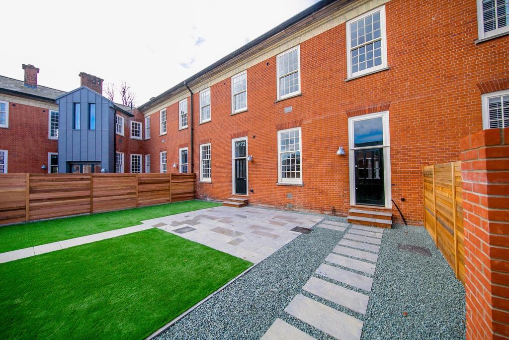 3 bedroom town house for sale in Whitmore Drive, Colchester, CO4