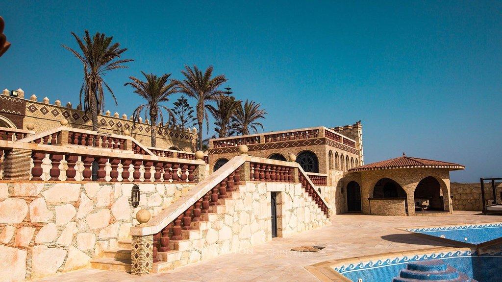 12 bedroom villa for sale in Agadir, 80000, Morocco