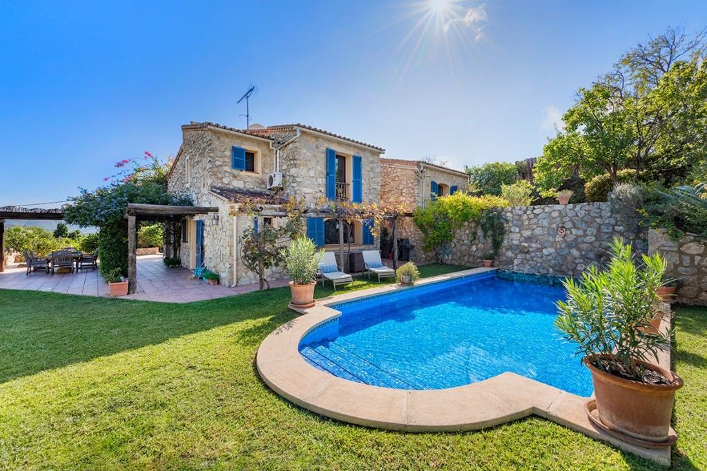 3 bedroom country house for sale in Balearic Islands, Mallorca
