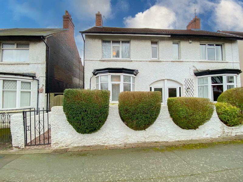 4 bedroom semidetached house for sale in Jeffcock Road, Wolverhampton, WV3