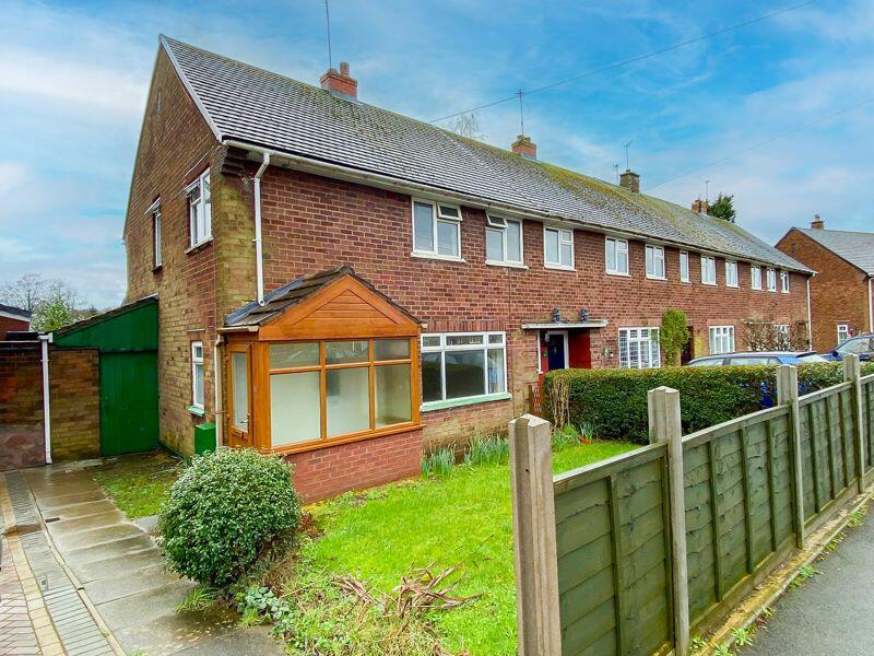 3 bedroom end of terrace house for sale in Elmdon Road, Wolverhampton, WV10