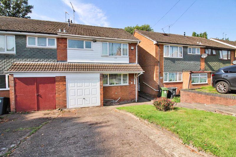 3 bedroom semidetached house for sale in Dunstall Avenue