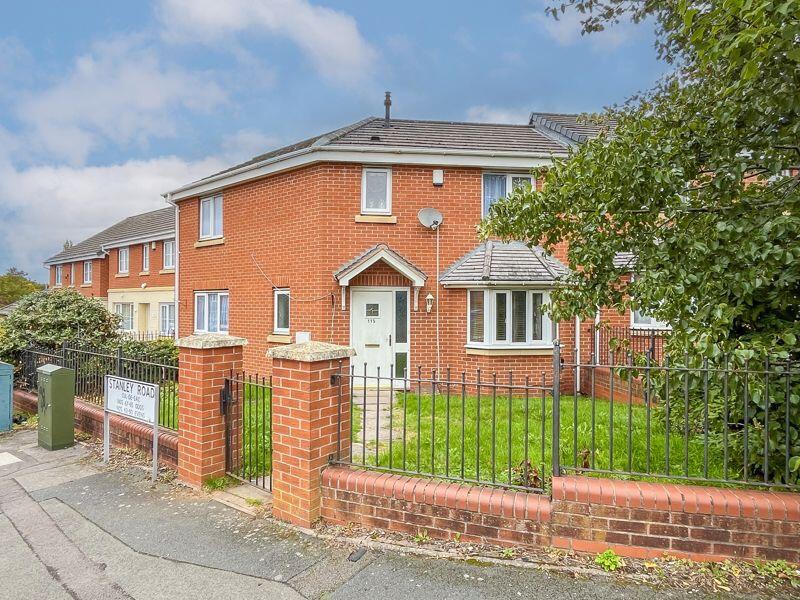 3 bedroom semi-detached house