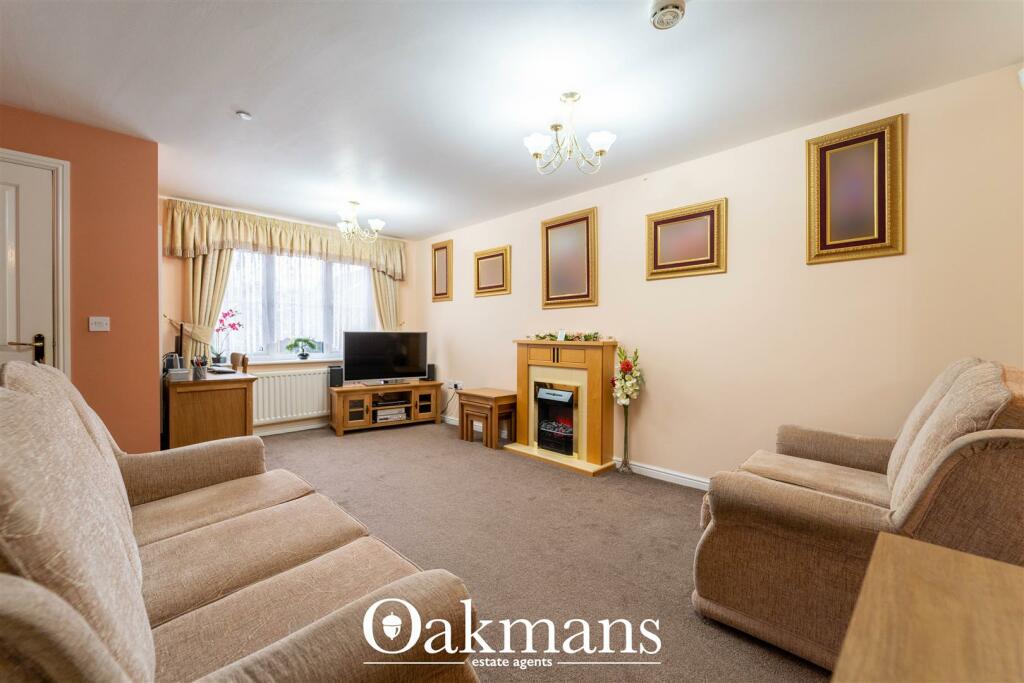 4 bedroom detached house for sale in Drive, Tipton, DY4