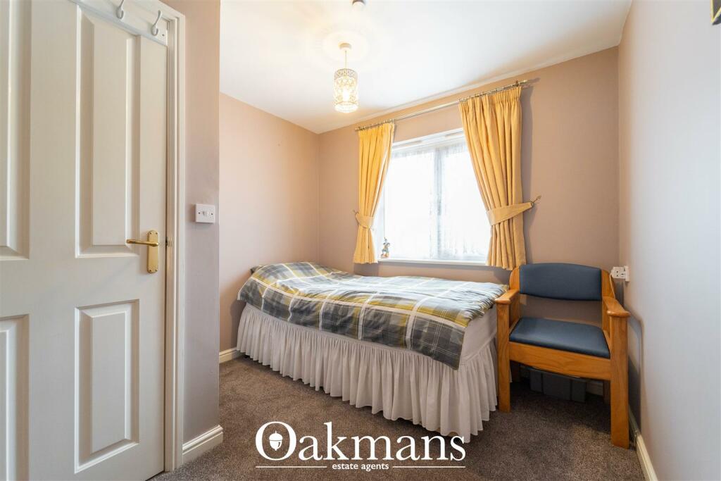 4 bedroom detached house for sale in Drive, Tipton, DY4