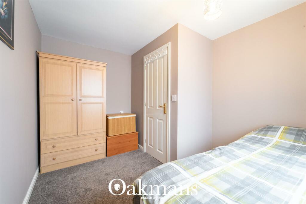 4 bedroom detached house for sale in Drive, Tipton, DY4