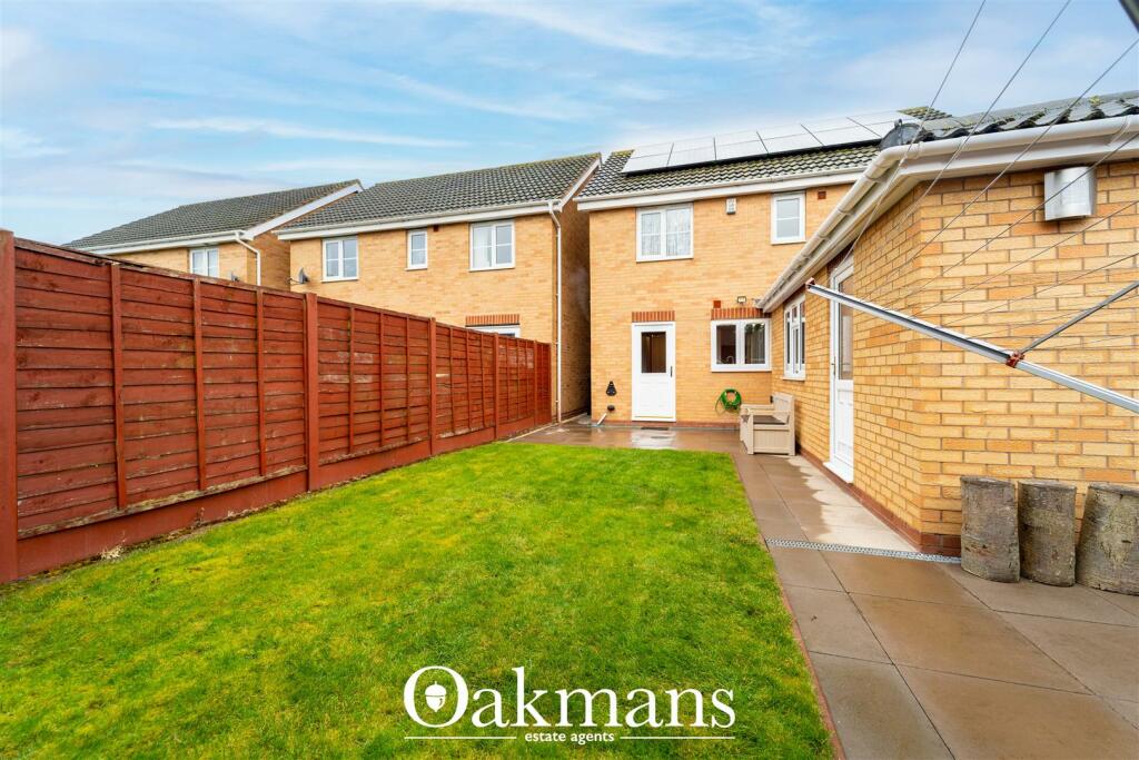 4 bedroom detached house for sale in Drive, Tipton, DY4