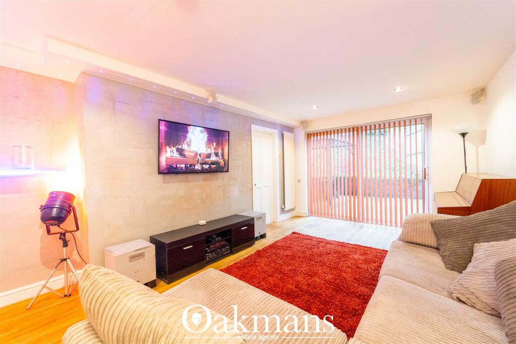 Additional property image - Topsham Croft, Birmingham, B14