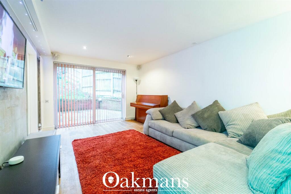 Additional property image - Topsham Croft, Birmingham, B14