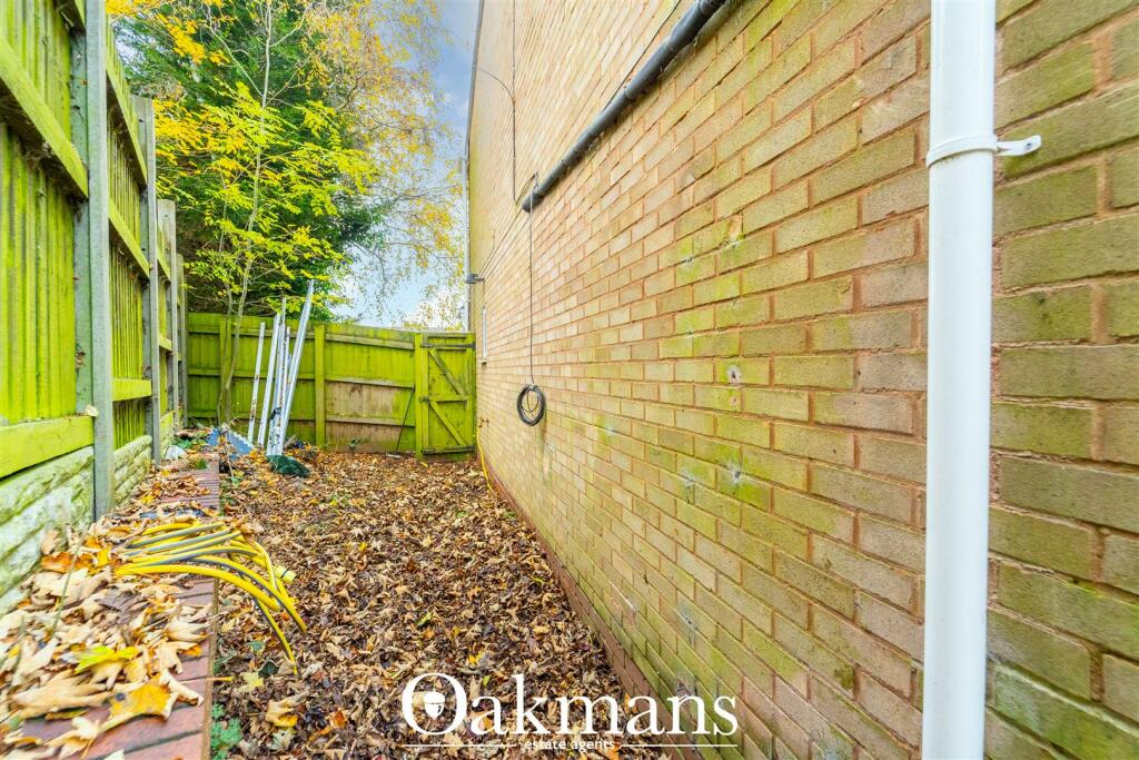 Additional property image - Topsham Croft, Birmingham, B14