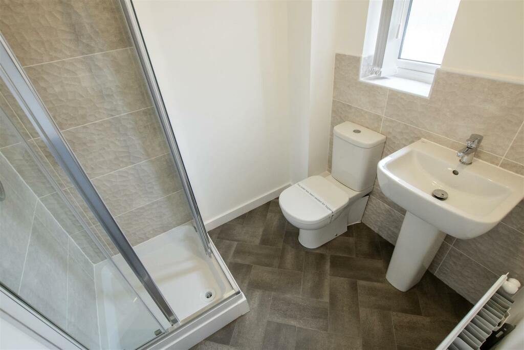 Additional property image - Heroes Drive, Birmingham