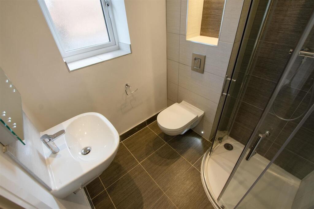 Additional property image - Rednal Road, Birmingham, B38