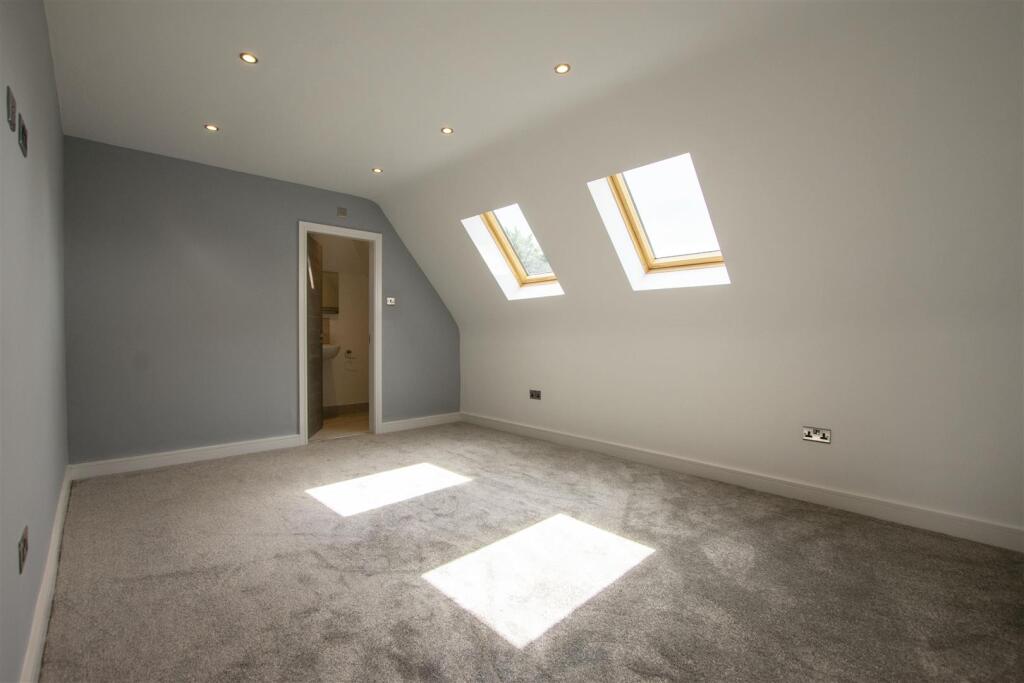Additional property image - Rednal Road, Birmingham, B38