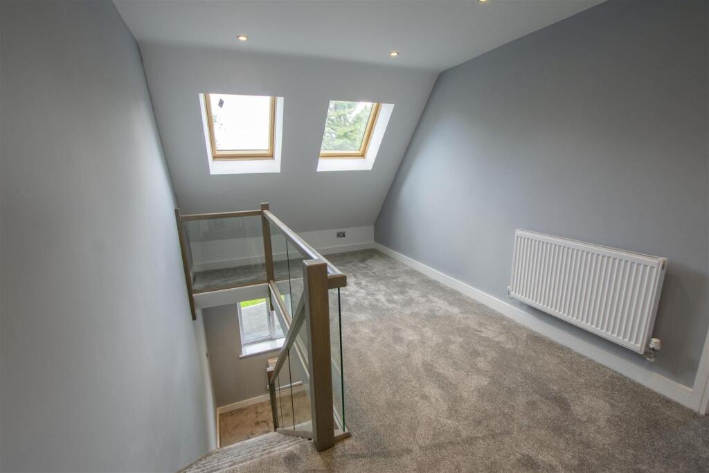 Additional property image - Rednal Road, Birmingham, B38