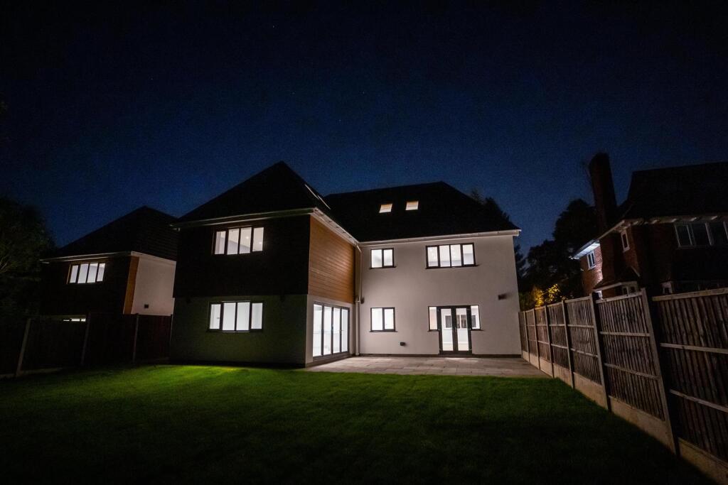 Additional property image - Rednal Road, Birmingham, B38