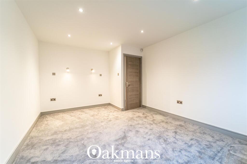 Additional property image - Rednal Road, Birmingham, B38