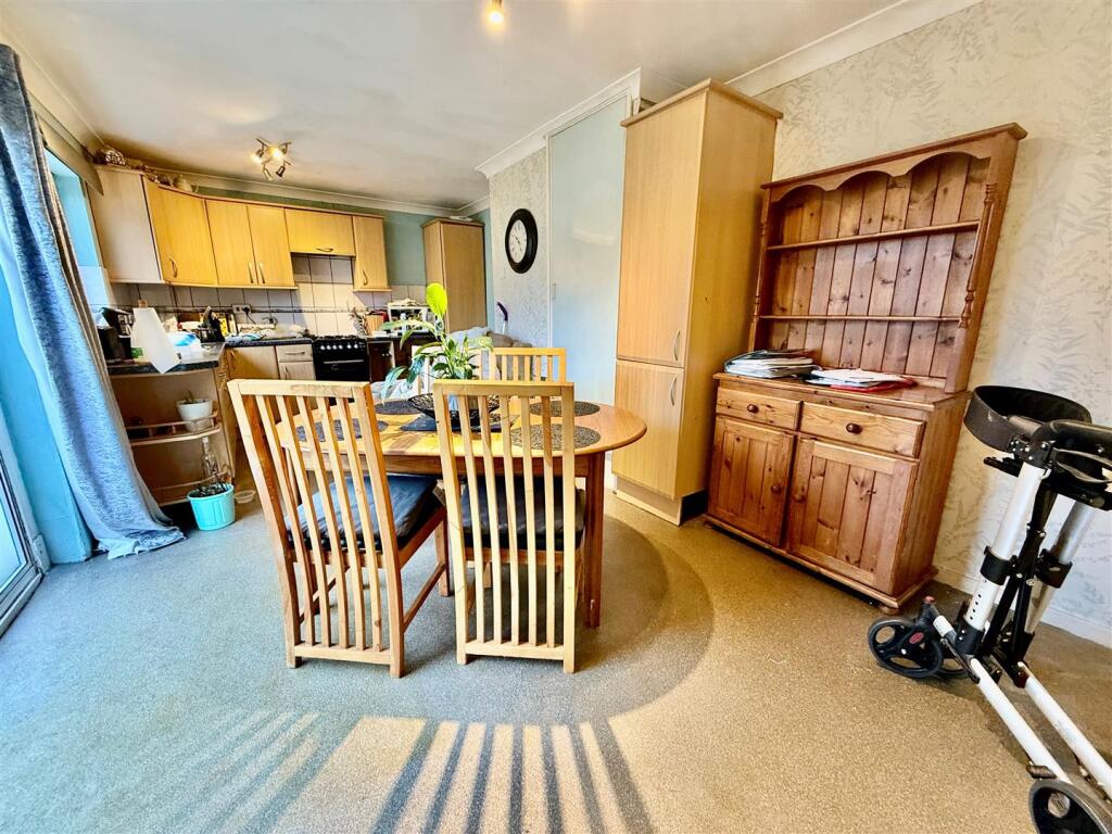 Additional property image - Kempsey Covert, Birmingham