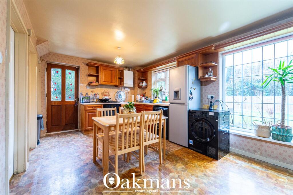 Additional property image - Chalgrove Avenue, Birmingham B38