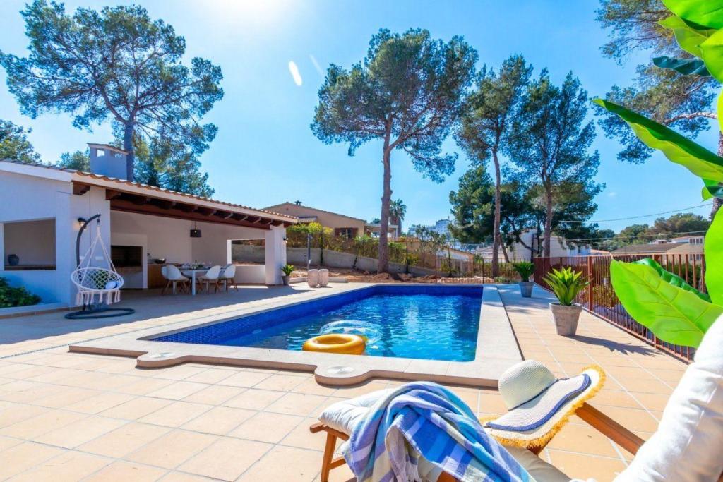 4 bedroom villa for sale in Balearic Islands, Mallorca, Palma Nova, Spain