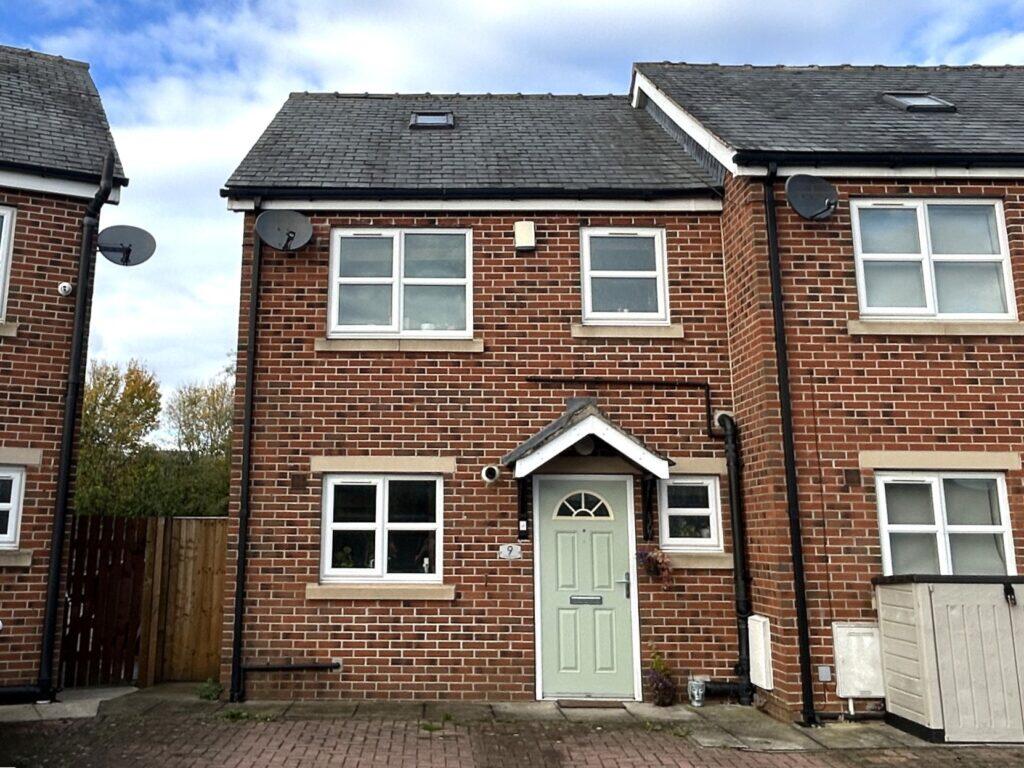 Main image of property: 9 Old Engine Close, Mirfield, WF14 0JF