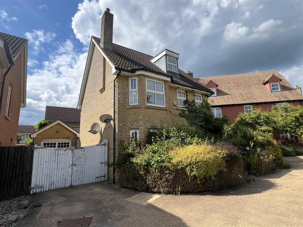 Main image of property: Wattle Close, Lower Cambourne