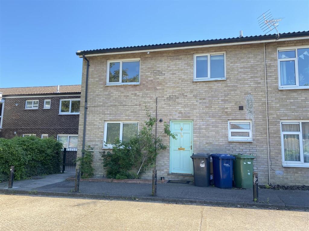 Main image of property: Ainsdale, Cambridge