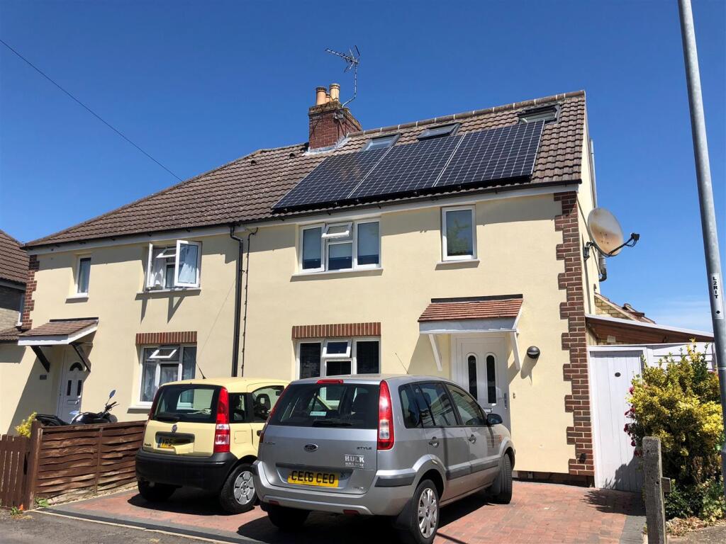 Main image of property: Queens Meadow, Cambridge