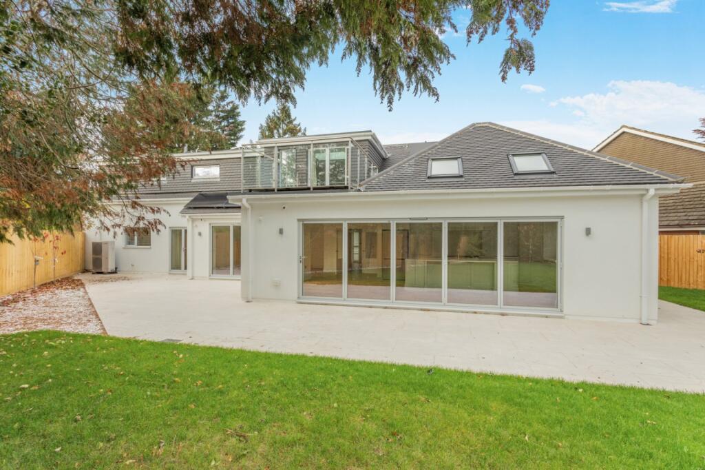 Main image of property: Bishops Road, Trumpington, Cambridge, Cambridgeshire