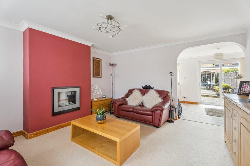 Additional property image - Wheatlock Mead, Redbourn