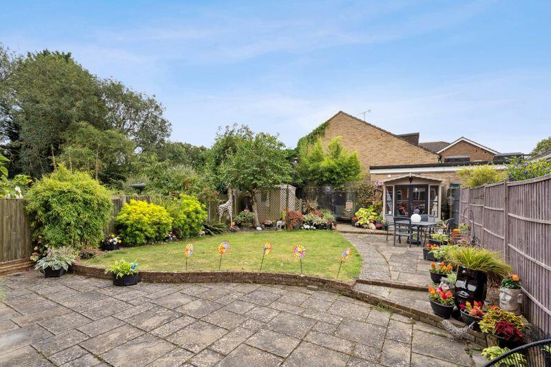 Additional property image - Wheatlock Mead, Redbourn