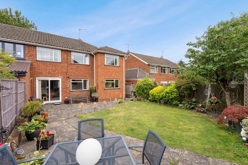 Additional property image - Wheatlock Mead, Redbourn