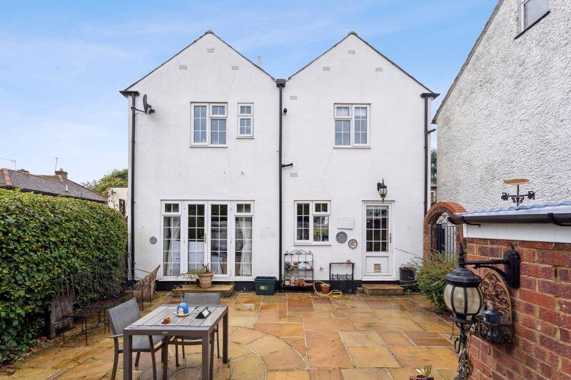 Additional property image - East Common, Redbourn
