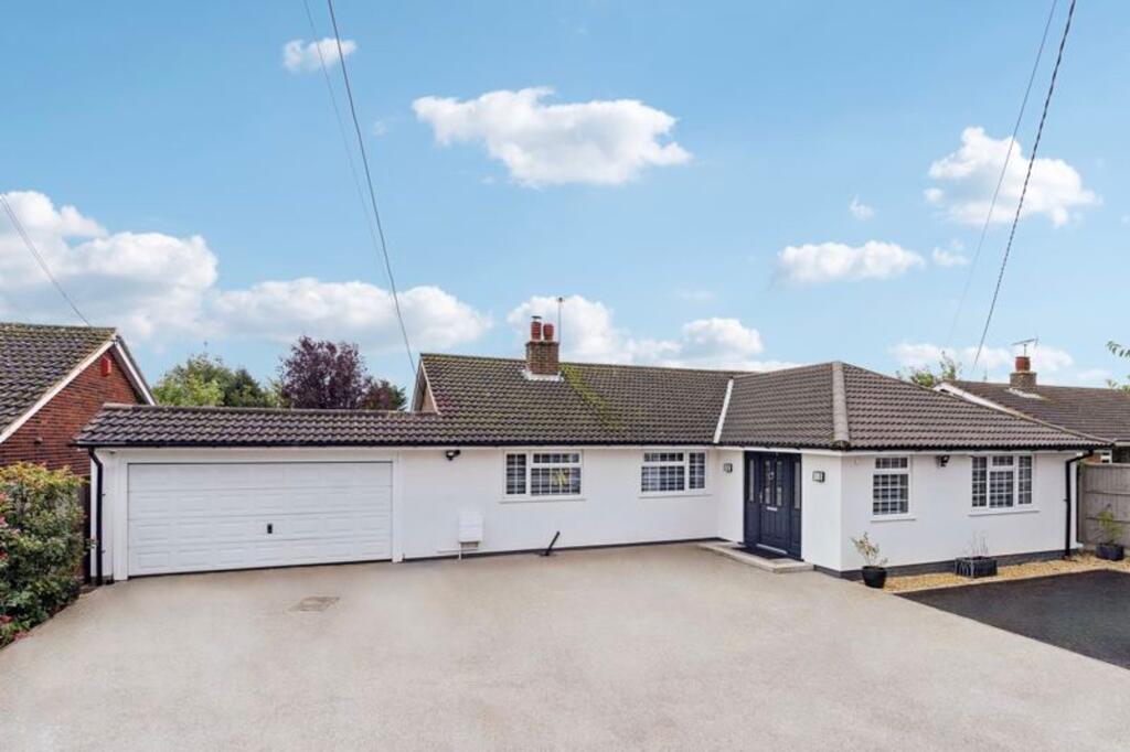 Main image of property: Dovehouse Lane, Kensworth, LU6