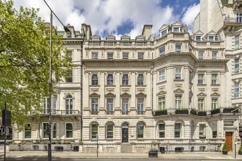 6 bedroom house for sale in Piccadilly, Mayfair, W1J