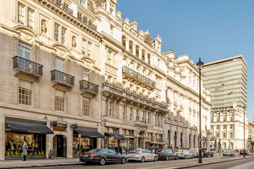 Main image of property: Pall Mall, London