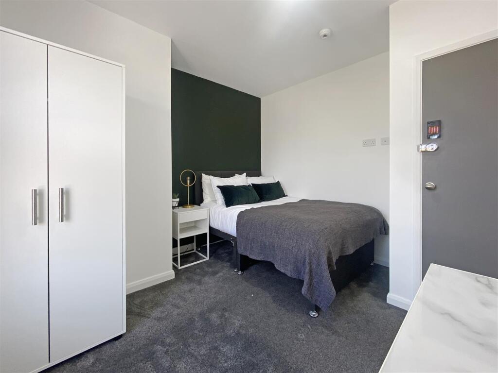 Main image of property: Room 7, Military Road, CO1 2AD
