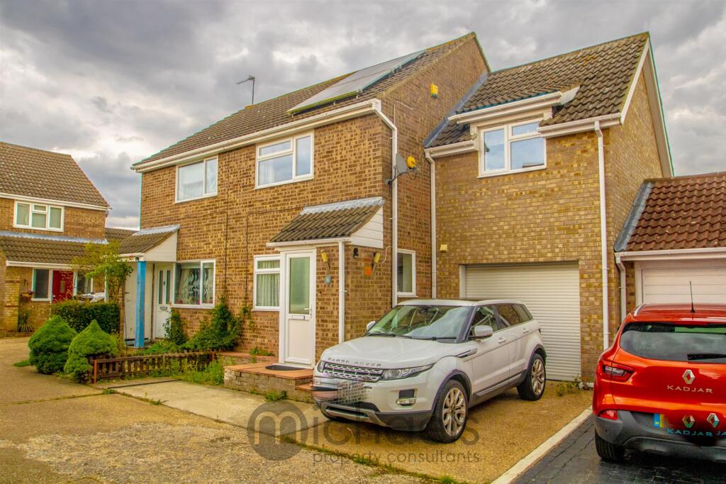 Main image of property: Alexandra Drive, Wivenhoe, CO7 9SF