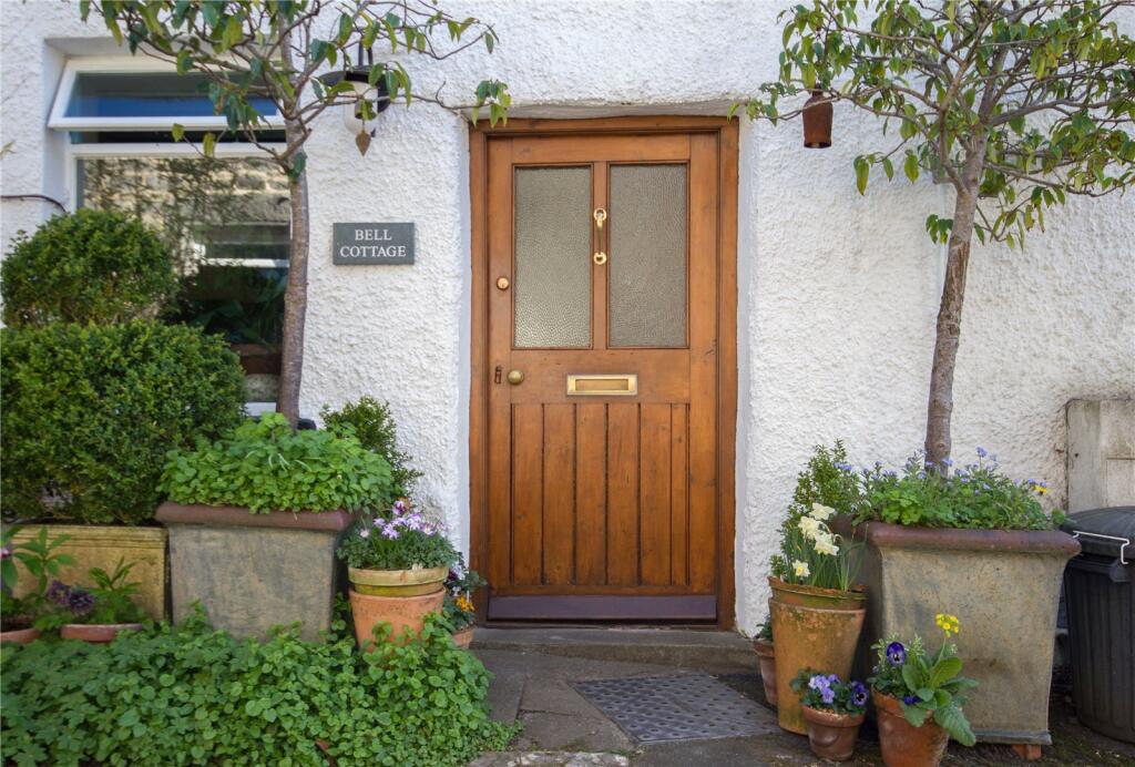 Main image of property: Cocking Yard, Burton-In-Kendal, Cumbria, LA6