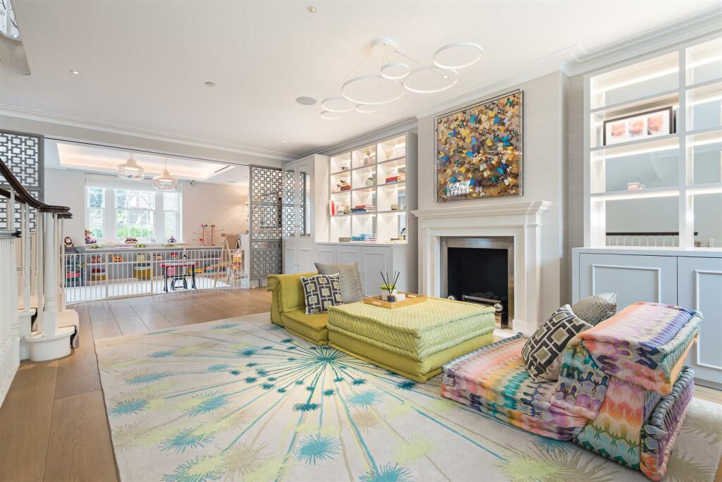 Main image of property: Jubilee Place SW3