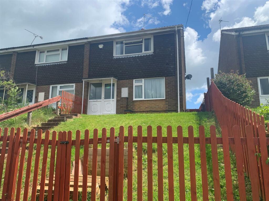 2 bedroom end of terrace house for sale in York Road, Cinderford, GL14
